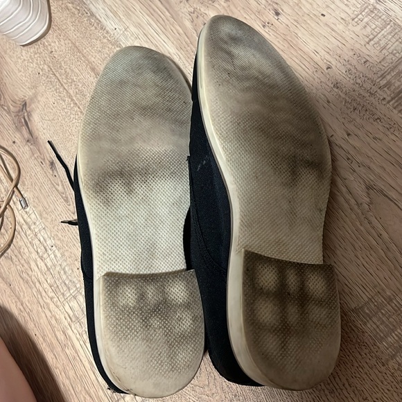 Men’s classic black dress shoe! - Picture 3 of 3